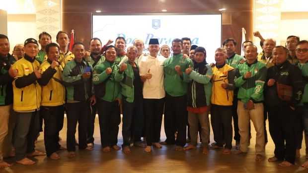 Kapolda Babel Gelar Salat Gaib Affan Kurniawan