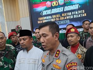 Kapolda Buka Suara Soal Pengamanan saat Gedung DPRD Makassar-Sulsel Dibakar Kapolda Buka Suara Soal Pengamanan saat Gedung DPRD Makassar-Sulsel Dibakar