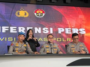 Kompolnas Sudah Pastikan Identitas 7 Anggota Brimob Pelindas Affan Kurniawan Kompolnas Sudah Pastikan Identitas 7 Anggota Brimob Pelindas Affan Kurniawan