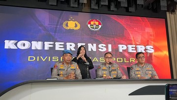 Kompol Kosmas-Bripka Rohmat Pelindas Affan Terancam Dipecat dari Polri