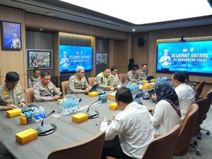 Kakorlantas Bahas Rekayasa Lalin Saat Demo dan Rangkaian Hari Keselamatan LLAJ Kakorlantas Bahas Rekayasa Lalin Saat Demo dan Rangkaian Hari Keselamatan LLAJ