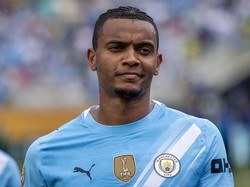 Bek Manchester City Manuel Akanji Merapat ke Inter Milan