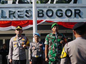 Polres Bogor-Kodim Patroli Skala Besar Libatkan 1.600 Personel, Pastikan Masyarakat Aman Polres Bogor-Kodim Patroli Skala Besar Libatkan 1.600 Personel, Pastikan Masyarakat Aman