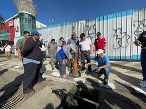 Walkot Tinjau Banjir di Margonda, Minta Sampah Dibersihkan-Tambah Drainase