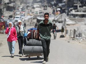Israel Sebut Serangan Terbaru Akan Bikin 1 Juta Warga Gaza Mengungsi Israel Sebut Serangan Terbaru Akan Bikin 1 Juta Warga Gaza Mengungsi