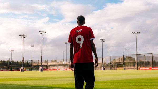 Nomor 9 Liverpool: Ian Rush hingga Alexander Isak