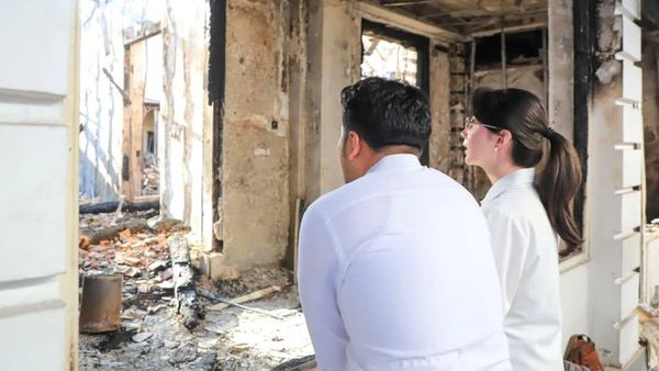 Kantor Emil Dardak Dibakar, Arumi Bachsin: Sabar dan Semangat Sayang