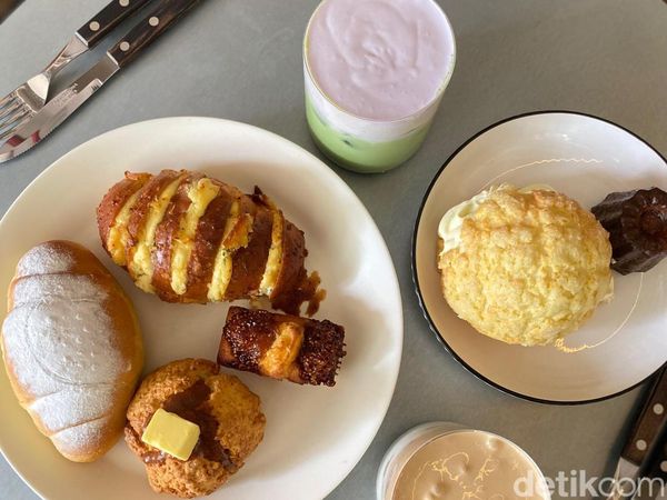 Rela Antre Buat Cicip Salt Bread di Kafe Korea yang Hits