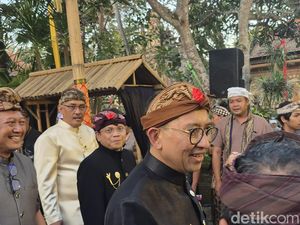 Fadli Zon Sayangkan Aksi Massa Rusak Museum hingga Cagar Budaya Fadli Zon Sayangkan Aksi Massa Rusak Museum hingga Cagar Budaya