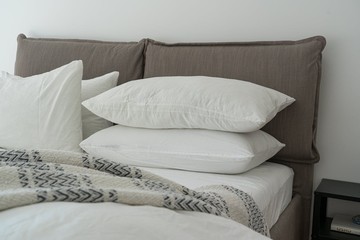 Seberapa Sering Seprai dan Sarung Bantal Harus Dicuci? Ini Jawaban Ilmiahnya