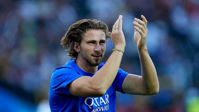 Ilya Zabarnyi Udine, Italy - August 13: Ilya Zabarnyi of Paris Saint-Germain during the warm up ahead of the UEFA Super Cup 2025 match between Paris Saint-Germain and Tottenham Hotspur at Bluenergy Stadium on August 13, 2025 in Udine, Italy. (Photo by Matteo Ciambelli/DeFodi Images/DeFodi via Getty Images)