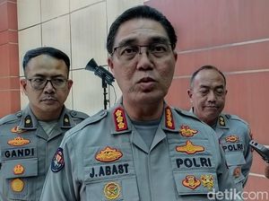 Polda Jatim Terjunkan Tim Khusus Dalami Temuan Ladang Ganja di Blitar Polda Jatim Terjunkan Tim Khusus Dalami Temuan Ladang Ganja di Blitar
