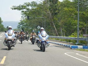 Polres Pacitan Gelar Patroli Skala Besar untuk Jaga Kondusifitas Polres Pacitan Gelar Patroli Skala Besar untuk Jaga Kondusifitas