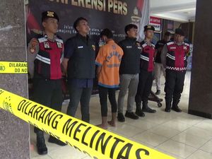 Murka Suami di Lumajang Bacok Tetangga Selingkuhan Istri hingga Tewas Murka Suami di Lumajang Bacok Tetangga Selingkuhan Istri hingga Tewas
