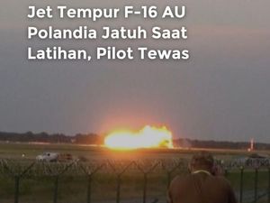 Video Detik-detik Jet Tempur Polandia Jatuh Saat Latihan, Pilot Tewas Video Detik-detik Jet Tempur Polandia Jatuh Saat Latihan, Pilot Tewas