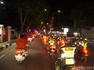 TNI-Polri Gelar Patroli Skala Besar di Bangkalan TNI-Polri Gelar Patroli Skala Besar di Bangkalan