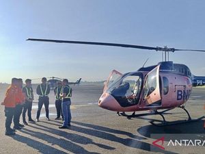 Tim SAR Hentikan Sementara Pencarian Penumpang Heli Hilang Kontak di Kalsel Tim SAR Hentikan Sementara Pencarian Penumpang Heli Hilang Kontak di Kalsel