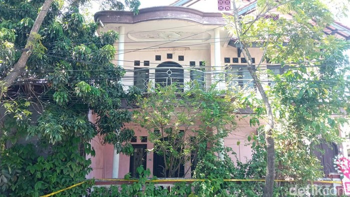 Pelaku Pembunuhan Sekeluarga di Indramayu Janjikan Rp 100 Juta ke Rekan Kejahatannya