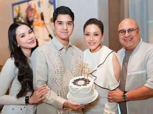Gaya Kompak Alyssa Daguise & Mertua di Ultah Al, Berbusana Nuansa Earth Tone Gaya Kompak Alyssa Daguise & Mertua di Ultah Al, Berbusana Nuansa Earth Tone