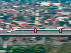 Kata Jokowi soal Whoosh Bikin Rugi: Itu Investasi Kata Jokowi soal Whoosh Bikin Rugi: Itu Investasi