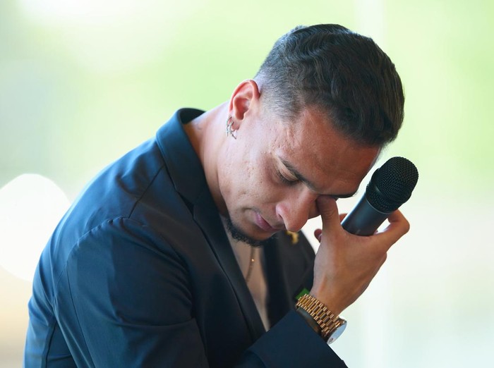 SEVILLE, SPAIN - SEPTEMBER 02: Antony dos Santos speaks to the media during the unveil as new signing of Real Betis at Abades Triana on September 02, 2025 in Seville, Spain. (Photo by Fran Santiago/Getty Images)