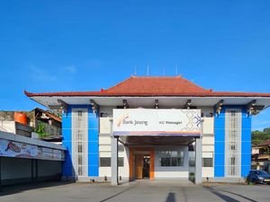 Uang Rp 10 M Dicuri, Bank Jateng Wonogiri Pastikan Dana Nasabah Aman Uang Rp 10 M Dicuri, Bank Jateng Wonogiri Pastikan Dana Nasabah Aman