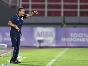 Vanenburg Cueki Pelatih Korsel soal Timnas Indonesia Era STY Lebih Kuat Vanenburg Cueki Pelatih Korsel soal Timnas Indonesia Era STY Lebih Kuat