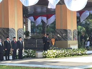 Pramono Lantik 992 Pejabat Fungsional, 664 di Antaranya Guru