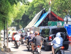 Jalan TB Simatupang Macet Lagi Imbas Galian Pagi Ini