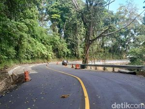 Penampakan Jalan Gumitir Jelang Dibuka Lagi Penampakan Jalan Gumitir Jelang Dibuka Lagi