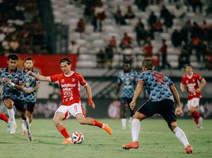 Jordy Bruin Ungkap Malam yang Indah di Laga Debut Bersama Bali United Jordy Bruin Ungkap Malam yang Indah di Laga Debut Bersama Bali United