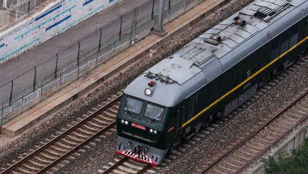 Foto: Kereta Api yang Membawa Kim Jong Un ke China