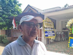Ketua RW: Pemulangan Jasad Staf KBRI Peru ke Ciputat Tunggu Autopsi Selesai Ketua RW: Pemulangan Jasad Staf KBRI Peru ke Ciputat Tunggu Autopsi Selesai