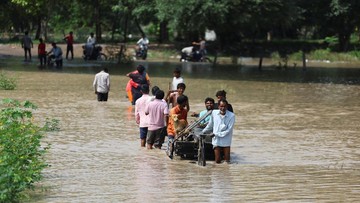 Banjir-Longsor Terjang Nepal dan India, 68 Orang Tewas