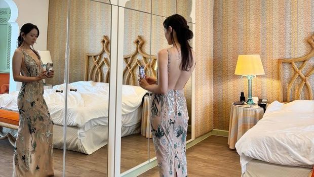 Son Ye Jin di Venice Film Festival.