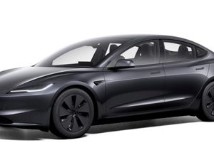 Belum Sebulan Meluncur, Tesla Model 3 Long Range RWD Dipangkas Puluhan Juta Rupiah Belum Sebulan Meluncur, Tesla Model 3 Long Range RWD Dipangkas Puluhan Juta Rupiah