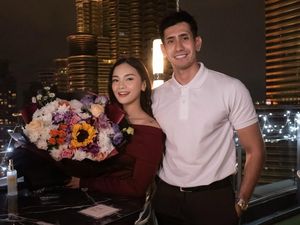 Ada Apa dengan Violenzia Jeanette dan Fotografer Malaysia Anas Khalid? Ada Apa dengan Violenzia Jeanette dan Fotografer Malaysia Anas Khalid?