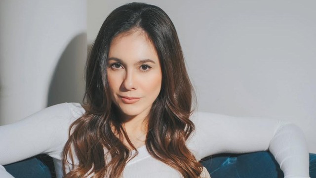 Berita Viral Selebriti dari InsertLive : Wulan Guritno Bongkar Hubungan Terkini dengan Keluarga Sabda Ahessa