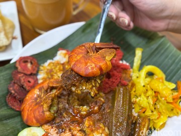 Sensasi Nasi Kandar Malaysia: Kemang Kini Rasa Mamak!
