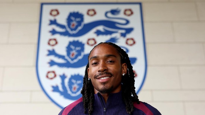 BURTON UPON TRENT, ENGLAND - SEPTEMBER 02: Djed Spence of England poses for a photo at St Georges Park on September 02, 2025 in Burton upon Trent, England. (Photo by Eddie Keogh - The FA/The FA via Getty Images)