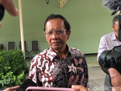 Mahfud Sentil Pemerintah: Ngurus Negara Tak Seperti Ngurus Warung Kopi