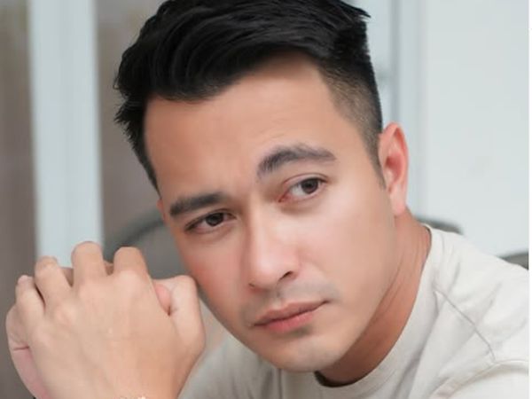 Potret Eza Gionino, Pesinetron dan Raja FTV Kelahiran Samarinda