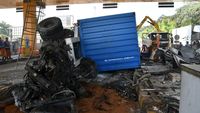 Penampakan Truk Kontainer Hantam GT Ciawi 2, Tiga Gardu Rusak