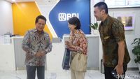 Momen Hangat Dirut BRI Menyapa Nasabah di Hari Pelanggan Nasional
