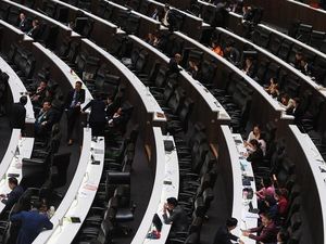Thailand Gelar Pemilihan Perdana Menteri Baru, Siapa Calon Kuat? Thailand Gelar Pemilihan Perdana Menteri Baru, Siapa Calon Kuat?
