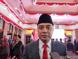 Pemkot Surabaya Pastikan Peringatan Hari Pahlawan Tanpa Pemborosan Pemkot Surabaya Pastikan Peringatan Hari Pahlawan Tanpa Pemborosan
