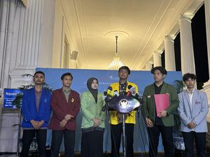 Temui Mensesneg, BEM SI dan Cipayung Plus Minta Investigasi Dugaan Makar Temui Mensesneg, BEM SI dan Cipayung Plus Minta Investigasi Dugaan Makar