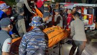 Detik-Detik Evakuasi Korban Helikopter Jatuh di Tanah Bumbu Kalsel