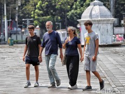 Kalah dari Malaysia dan Tak Punya Tourism Board, Pariwisata RI Bisa Selamat?