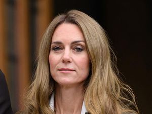 Rambut Pirang Kate Middleton Disebut Wig, Hairdresser Putri Diana Angkat Suara Rambut Pirang Kate Middleton Disebut Wig, Hairdresser Putri Diana Angkat Suara